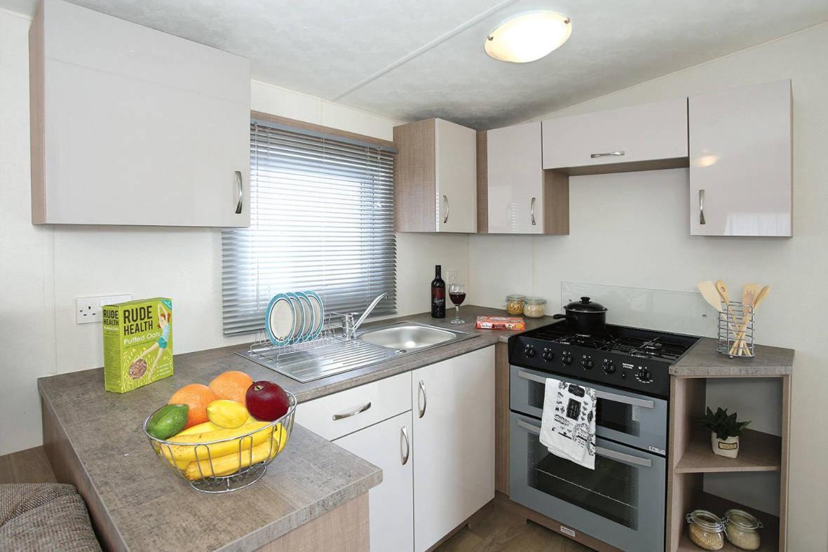 Roselands Caravan Park St Just Exteriör bild