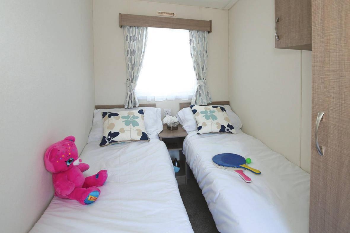 Roselands Caravan Park St Just Exteriör bild